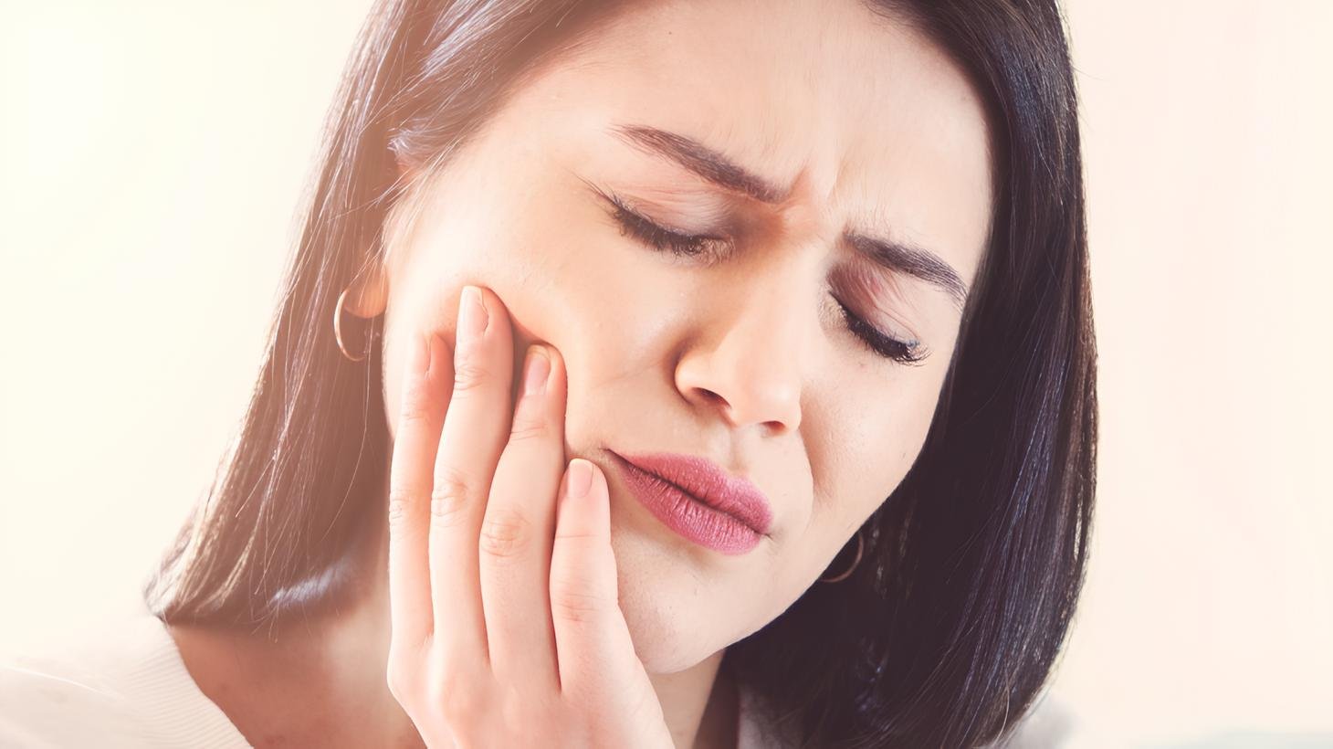 Diş Ağrısı Yaşam Kalitesini Nasıl Etkiler? Gece uykunun ortasında başlayan