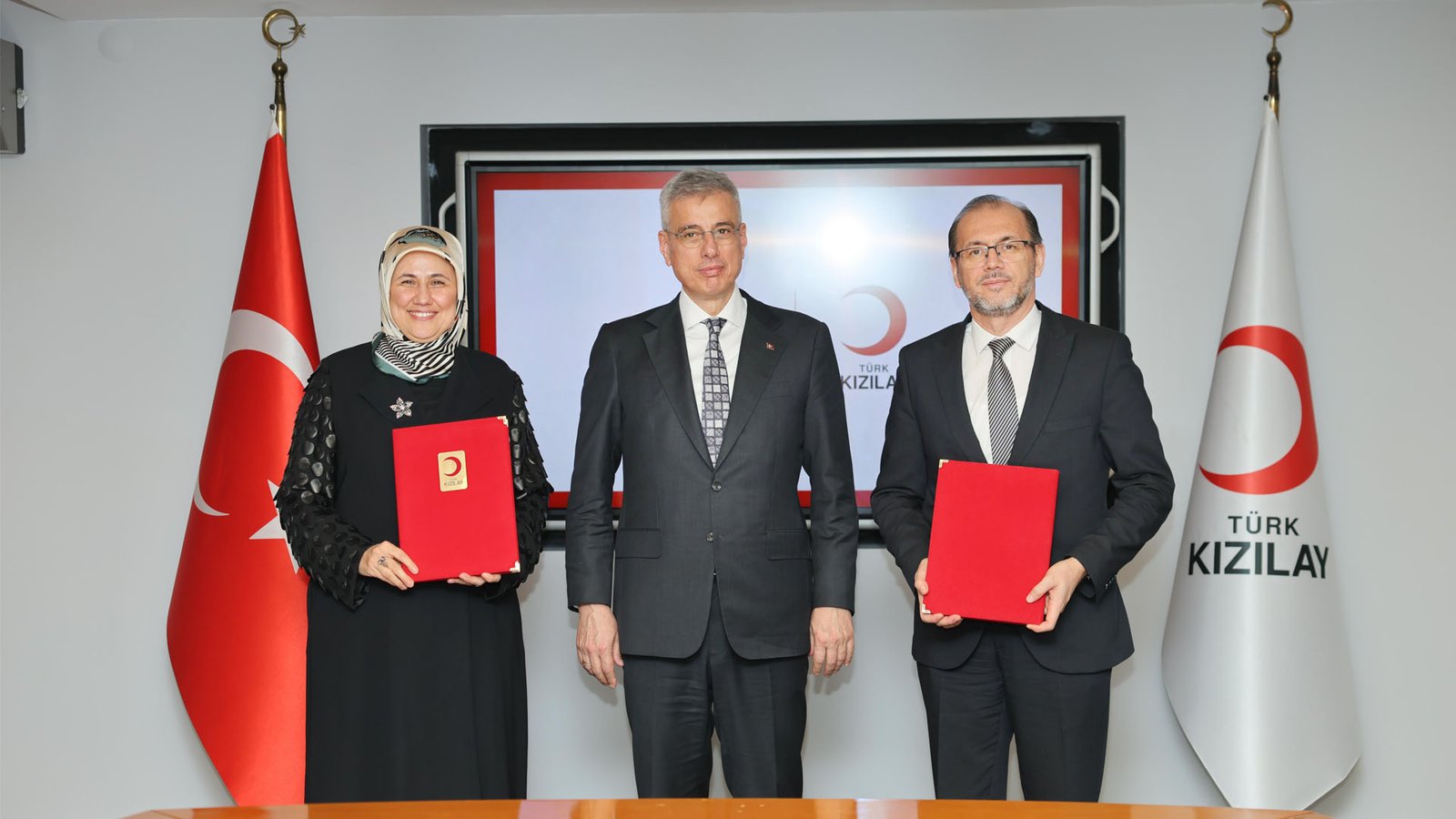 turk-kizilay-ile-protokol-imzalandi-110220265-kapakjpg